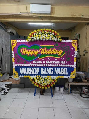 Papan Bunga di Jrakah Bayan